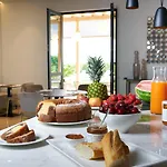أمنيا فندق 4*