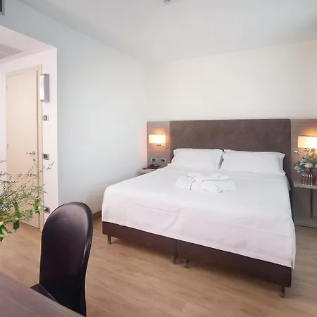 Omnia 4* Noventa di Piave