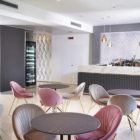 ホテル オムニア